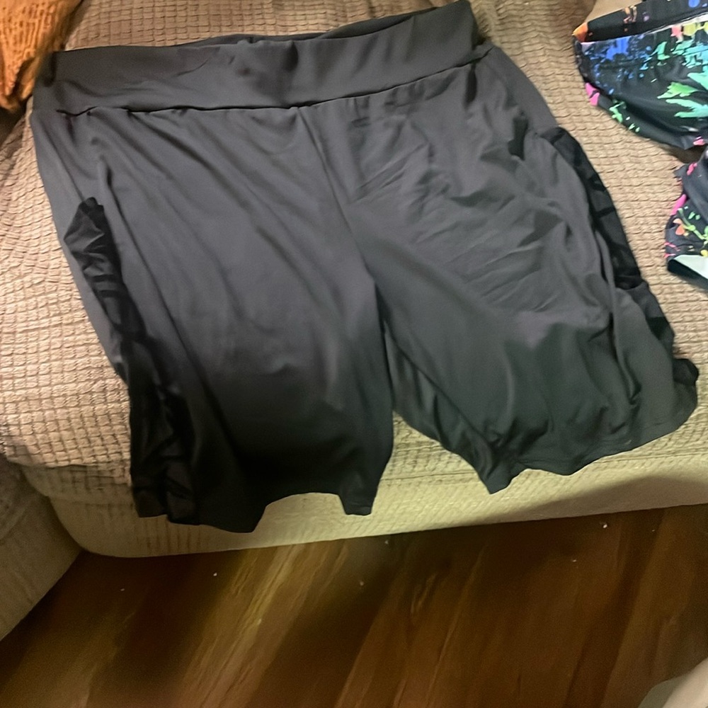 SHEIN plus size shorts with pockets